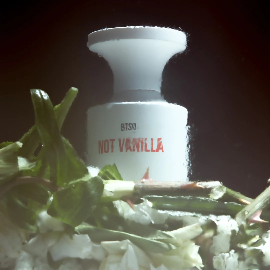 Not Vanilla – Eau de Parfum Born To Stand Out