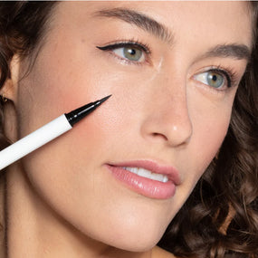 Clean Line Liquid Liner - Midnight Express